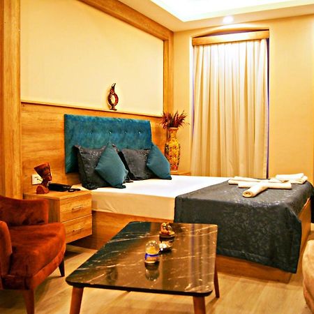 Destinia Pera Hotel Istanbul Exterior photo