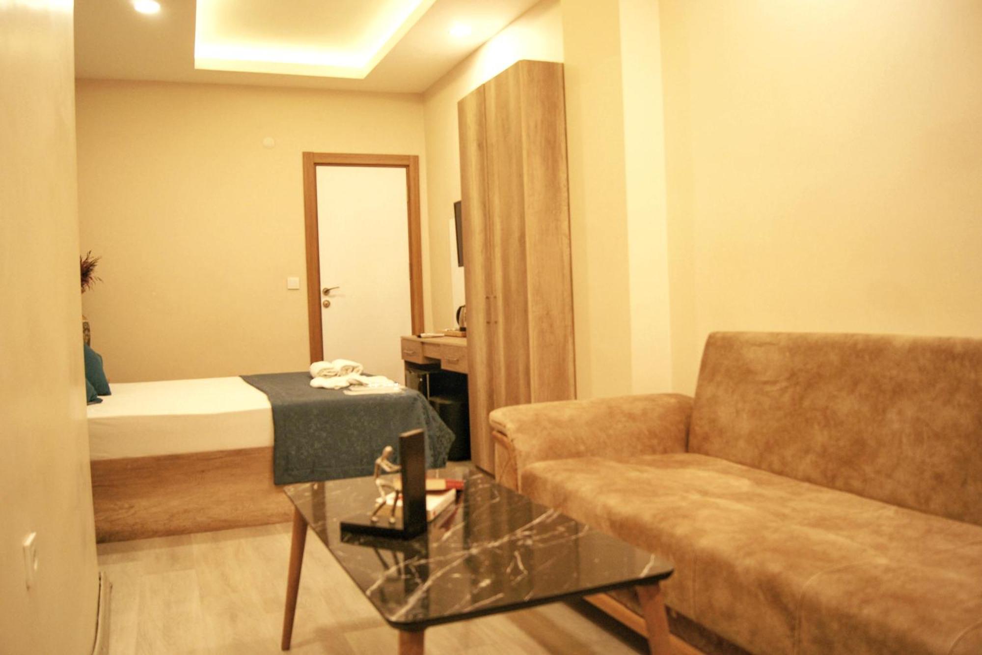 Destinia Pera Hotel Istanbul Exterior photo